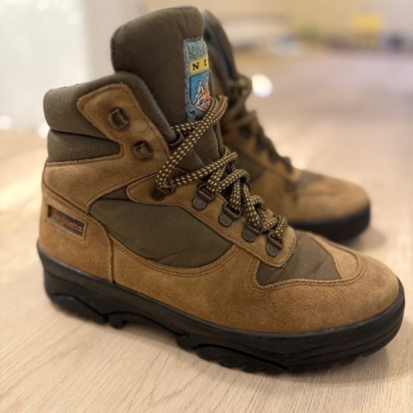 La Reginetta Italian Vintage Brown Hiking Boots. US women’s size 8.5 (EUR 39) - Picture 3 of 14